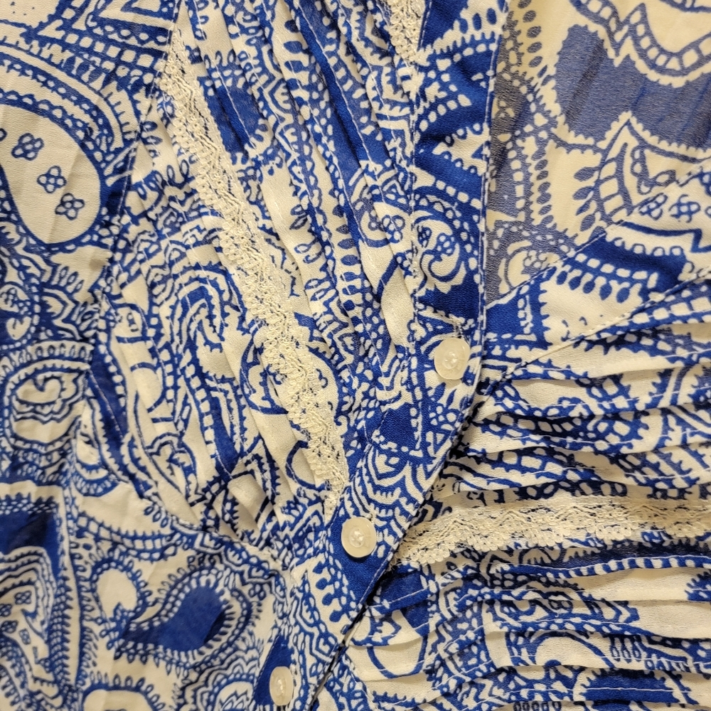 Paisley print top